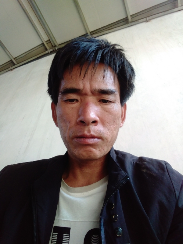 项斌的第一张照片--巍山中老年相亲网